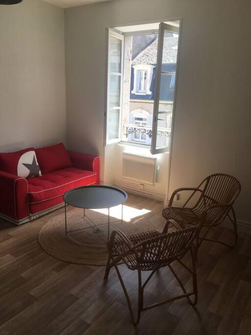 Appartement Avec Parking Proche Cathedrale Bourges Zewnętrze zdjęcie